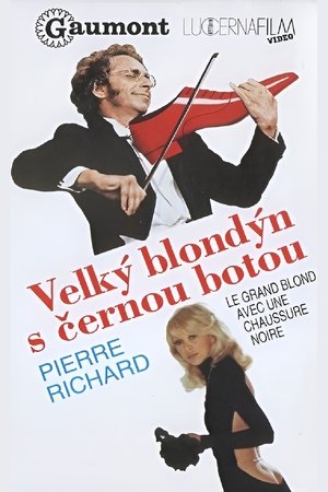 Velký blondýn s černou botou