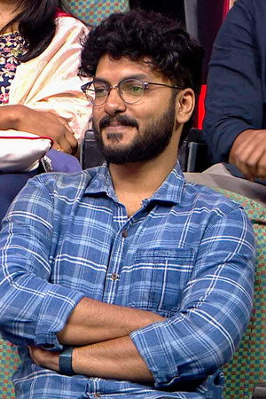 Newlyweds vs Cousins