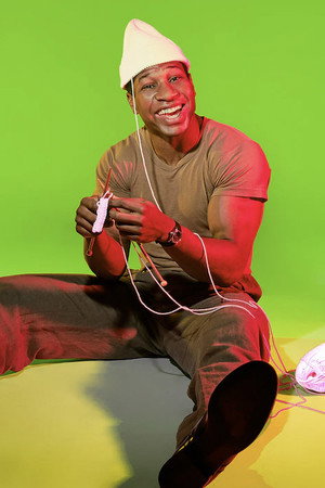 Jonathan Majors with Taylor Swift