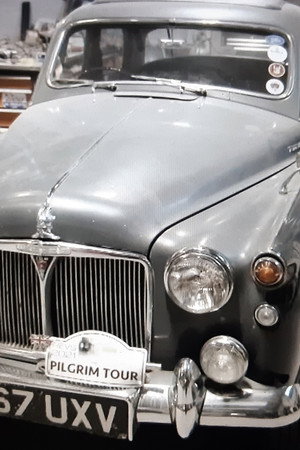 Rover P4