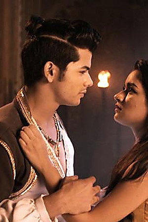 Aladdin Brings Yasmine Back