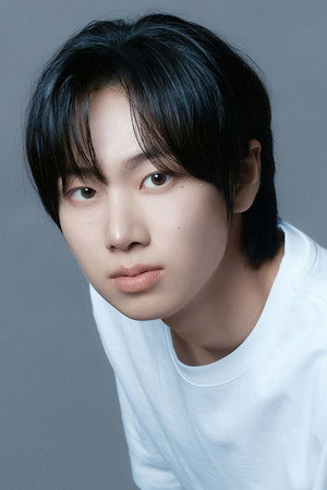 Portrait of Park Seong Hyeon