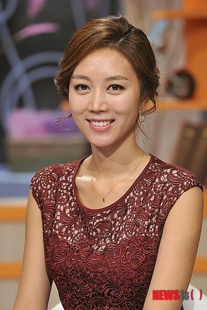 Portrait of Seo Hyun-jin