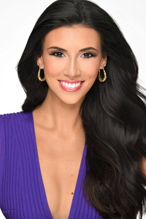 Portrait of Kiersten Khoury