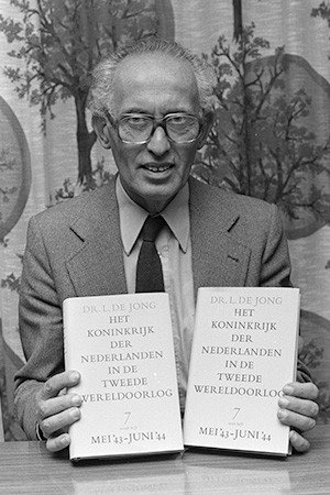 Portrait of Lou de Jong