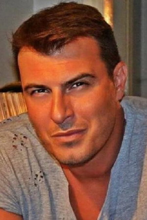 Portrait of Φώτης Γιαννιώτης