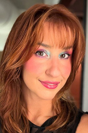 Portrait of Erica Leigh