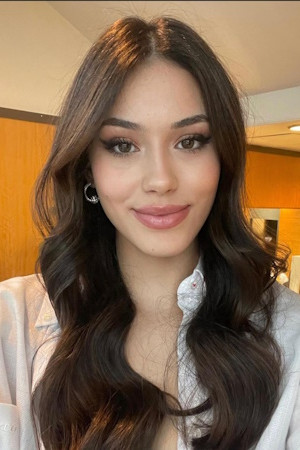 Portrait of Aleyna Şirin