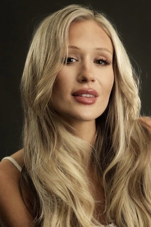 Portrait of Rachel Recchia