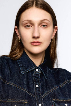 Portrait of Thara Monteleone