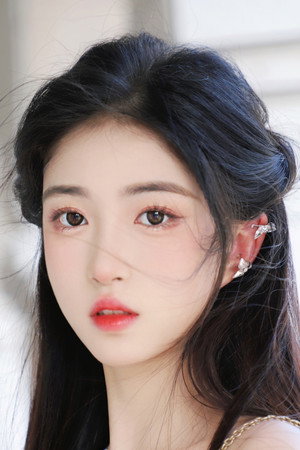 Portrait of Lin Jiahui