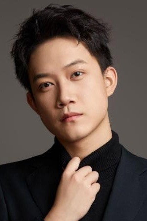 Portrait of 刘昊源
