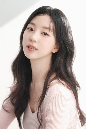Portrait of Lee Hye-jun