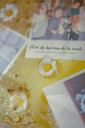 El té de las tres de la tarde poster