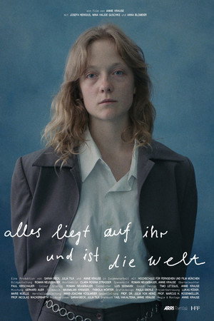 alles liegt auf ihr und ist die welt