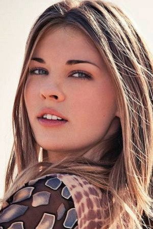 Portrait of Jessika Weidner