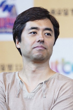 Portrait of Seong Chi-kyung
