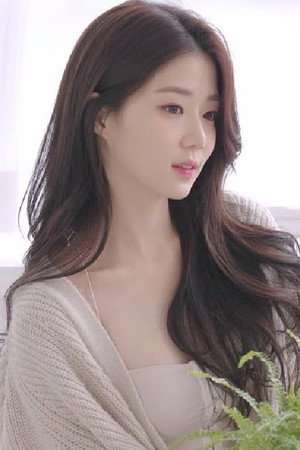 Portrait of Shin Ji-yeon