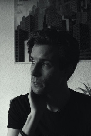 Tom Oliver