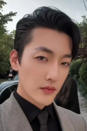 Portrait of Li Guanlin