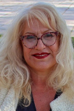 Senora Fina