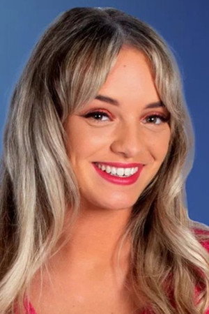 Portrait of Chelsea Ausma