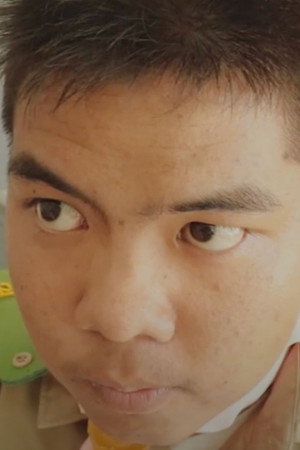 Portrait of พัชร หมื่นท้าว