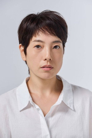 Portrait of Jeon Soo-ah
