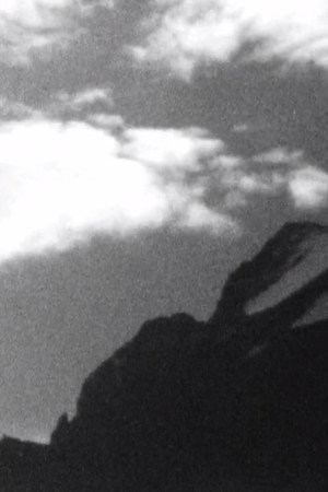 Des nuages aux fêlures de la terre poster