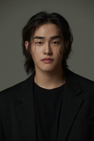 Portrait of Ham Jae-hyun