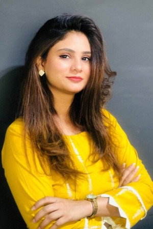 Portrait of Aneeqa Munum