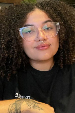JADE GOMES