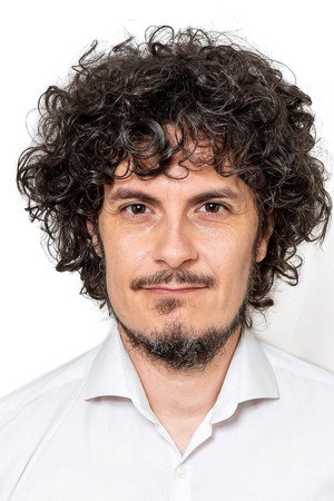 Portrait of Jordi Ra