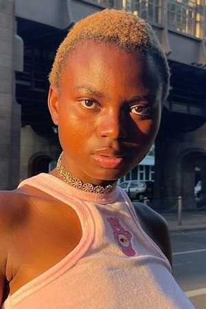 Portrait of Noëlla Mbomba