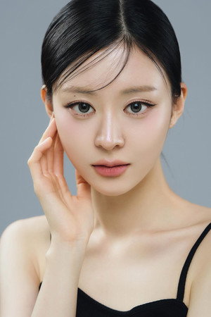 Portrait of 김시온