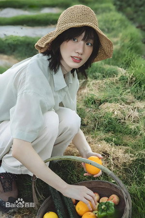 Portrait of 毛宇佳