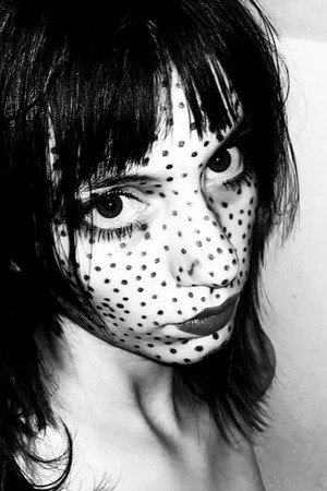 Portrait of Maya Moens
