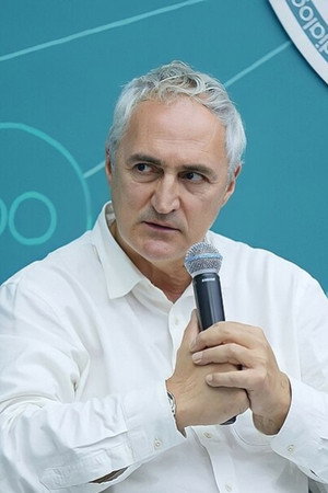 Tigran Khzmalyan