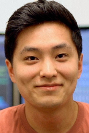 Portrait of Simon J. Li