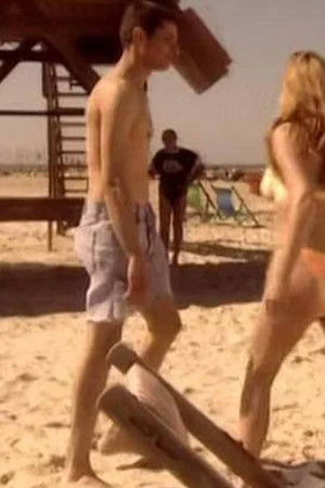 לויתן בחוף שרתון