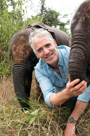 Gordon Buchanan: Elephant Family & Me