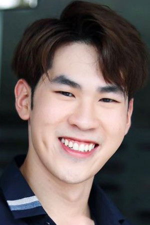 เดชิษฐ์ ดาวแสงเพชร