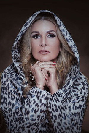 فوق مستوى الشبهات