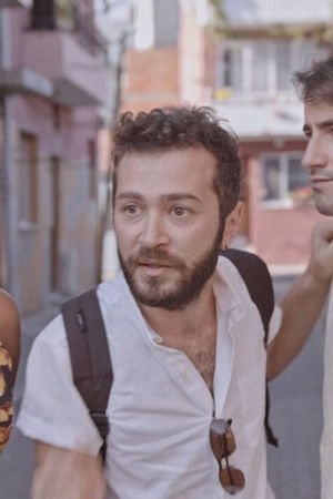 Buralar Güllük Gülistanlık