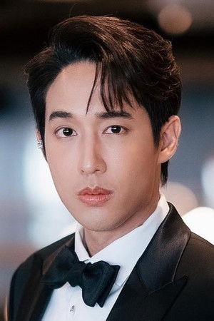 ธรรม์ธัช ธารินทร์ภิรมย์