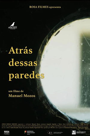 Atrás dessas Paredes