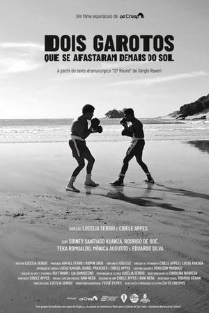 Dois Garotos Que Se Afastaram Demais do Sol