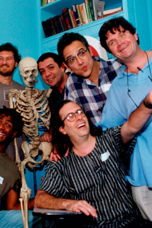 Casseta & Planeta, Urgente!