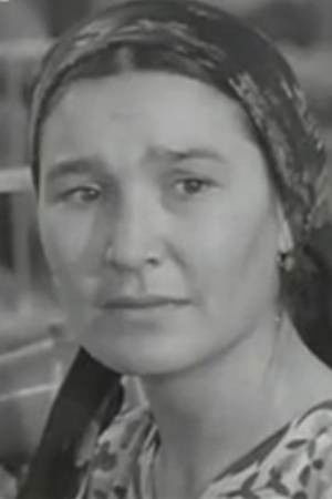 Oktam Lukmonova
