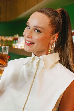 Happy Hour com Mariana Ximenes